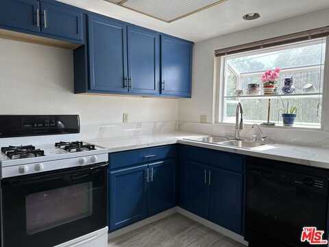 720 Waterloo St, Los Angeles, CA 90026