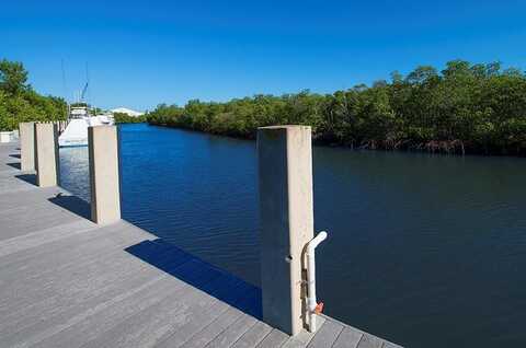 11 Gatehouse Road, Key Largo, FL 33037