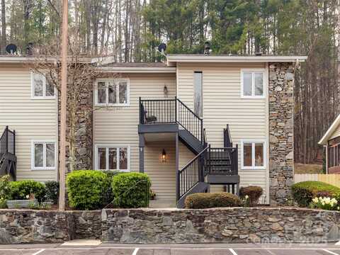 610 Britton Creek Drive, Hendersonville, NC 28791