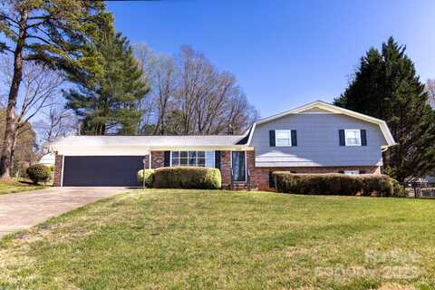 2650 31st Street Court NE, Hickory, NC 28601