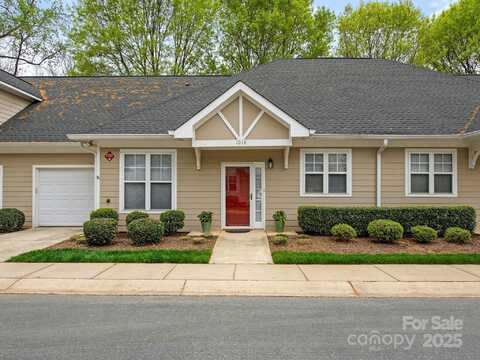 1018 Davant Lane, Charlotte, NC 28209