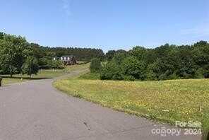 1013 POINT CROSSING Court, Shelby, NC 28152