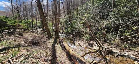 24 Village Lane, Waynesville, NC 28786