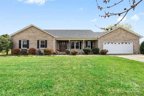 139 Meadow Oaks Drive, Statesville, NC 28625