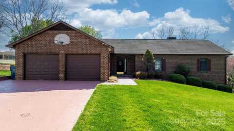 3730 Club House Drive NE, Conover, NC 28613