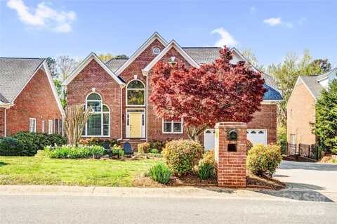 201 N Brackenbury Lane, Charlotte, NC 28270