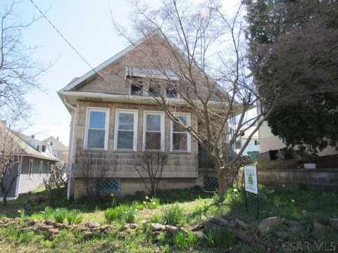129 J Street, Johnstown, PA 15906