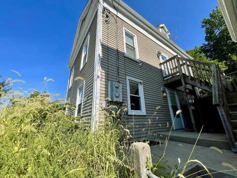 62 School Street, Norwich, CT 06360