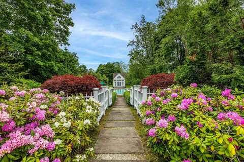 102 North Street, Litchfield, CT 06759