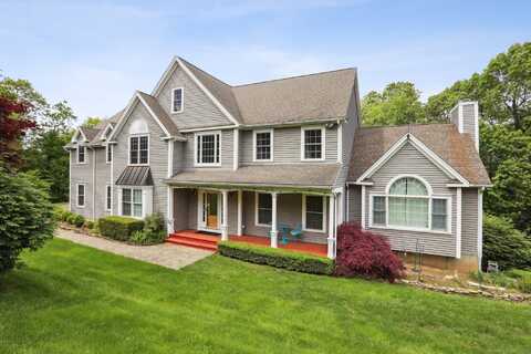 250 Valley Stream Lane, Southbury, CT 06488