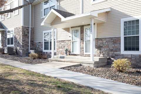 3047 SW White Birch Drive, Ankeny, IA 50023
