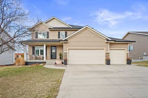 2612 NW Morningside Drive, Grimes, IA 50111