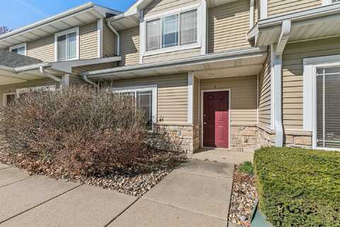 2220 Hart Avenue, Des Moines, IA 50320