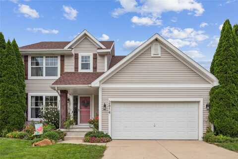 2614 Moonlight Drive, Des Moines, IA 50320