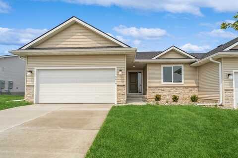 5614 NE Briarwood Drive, Ankeny, IA 50021