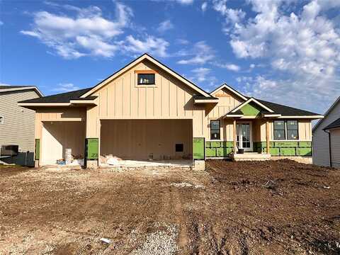 18048 Tanglewood Drive, Clive, IA 50325