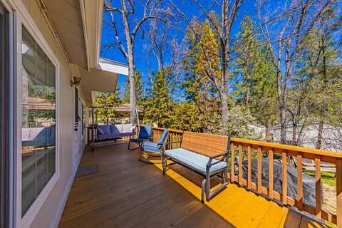 43555 Highway 41, Oakhurst, CA 93644