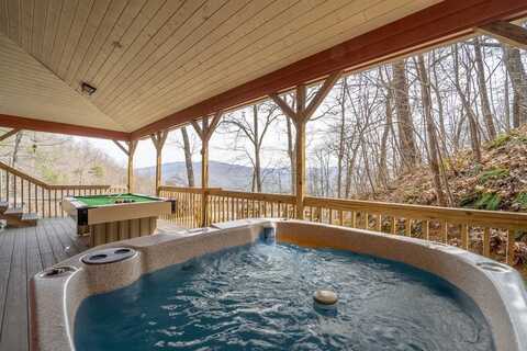 1061 Big Rockys Road, Bryson City, NC 28713