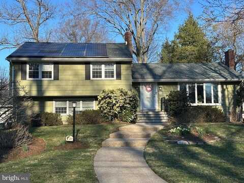 27 FARM ROAD, EWING, NJ 08638