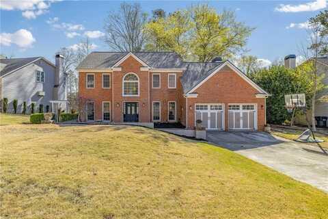 2212 Nine Oaks Drive NW, Kennesaw, GA 30152