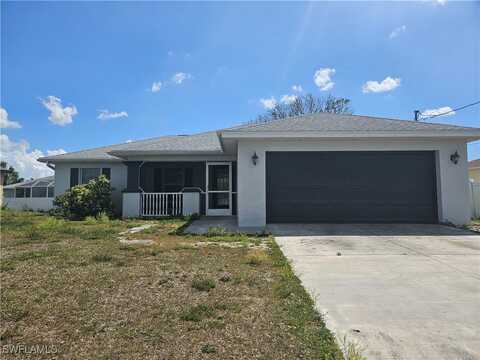4913 Bywood Street, Lehigh Acres, FL 33971
