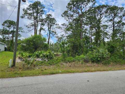 2603 33rd Street W, Lehigh Acres, FL 33971