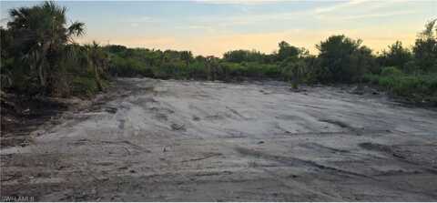 302 Pinehurst Avenue, Lehigh Acres, FL 33974