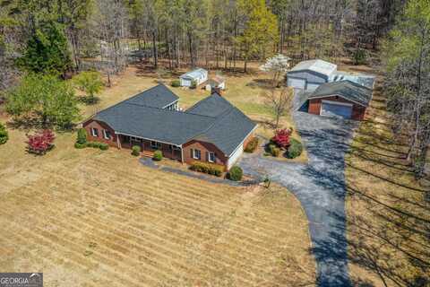 426 Old Senoia, Fayetteville, GA 30215