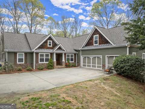 5506 Woodstream, Gainesville, GA 30507