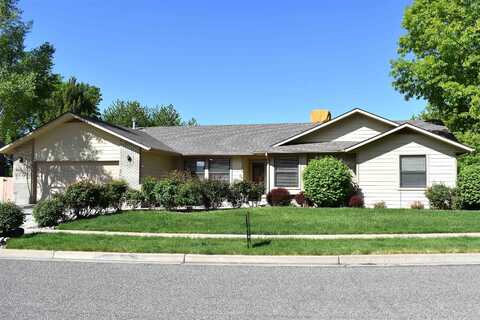 3735 Applewood Street, Grand Junction, CO 81506