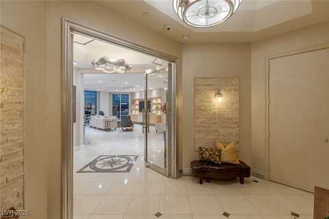 2747 Paradise Road, Las Vegas, NV 89109