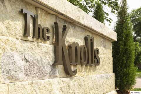 2300 Springtime Court, Lincoln, NE 68512