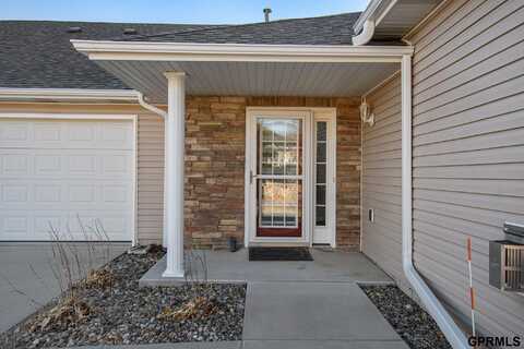 8655 N 161st Plaza, Bennington, NE 68007
