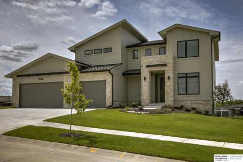 20119 U Street, Omaha, NE 68135