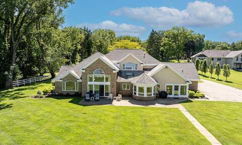 5527 S Jackson Road, Jackson, MI 49201