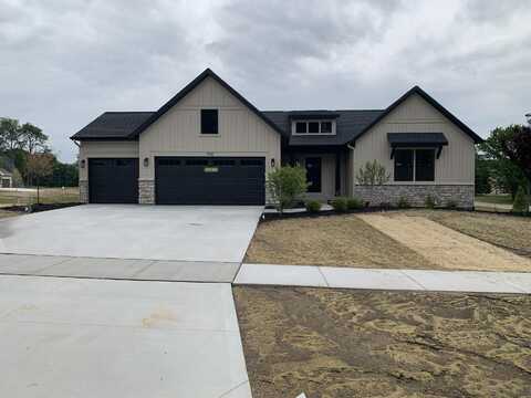 7114 Pinehurst Drive NE, Rockford, MI 49341