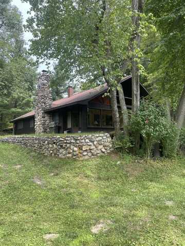 988 S Landon Road, Branch, MI 49402