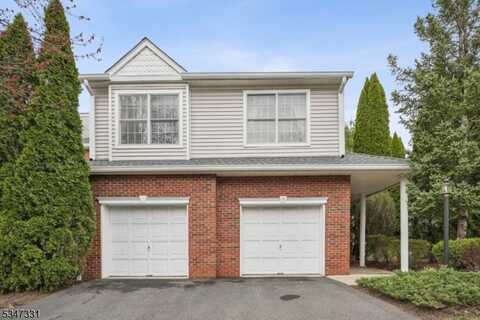 5 Schindler Ct, Boonton, NJ 07005