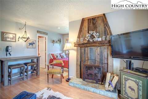 301 Pinnacle Inn Road, Beech Mountain, NC 28604