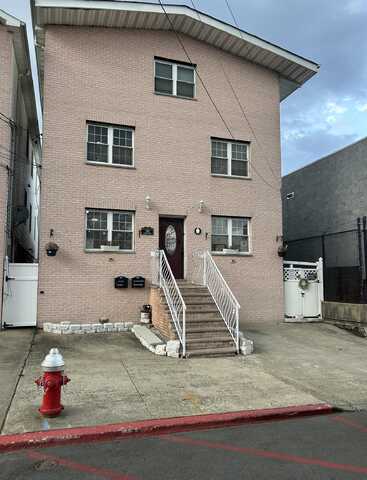 170 CUSTER AVE, Greenville, NJ 07305