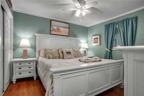 40 Folly Field Road, Hilton Head Island, SC 29928