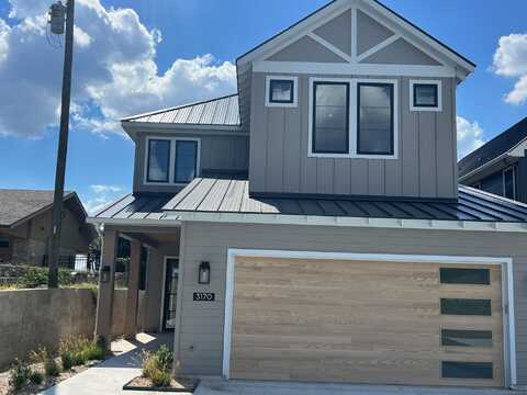 3170 River Oaks Drive, Kingsland, TX 78639