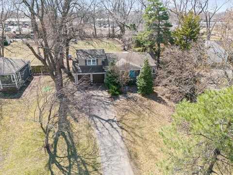 6901 W 82nd Street, Overland Park, KS 66204