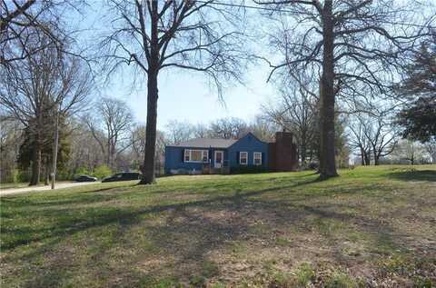 26917 SE Outer Road, Harrisonville, MO 64701