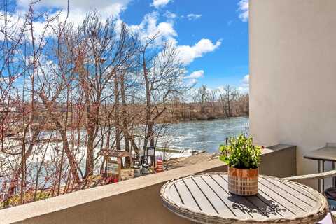 3480 N Prospect Ln, Garden City, ID 83714