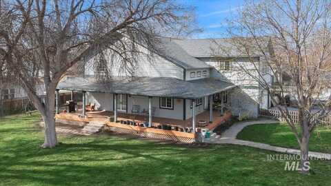 219 Lincoln Ave, Emmett, ID 83617