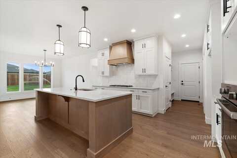 104 S Ryde Ave, Kuna, ID 83634
