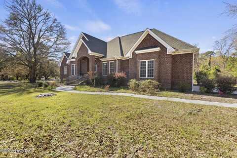 4011 Pintail Avenue SW, Shallotte, NC 28470