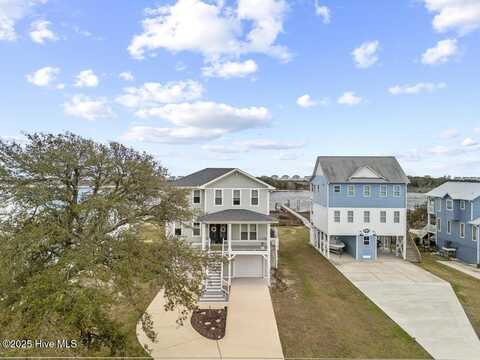 229 Waterway Drive, Sneads Ferry, NC 28460