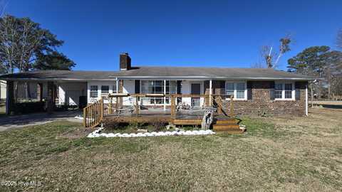 902 Main Street, Maysville, NC 28555
